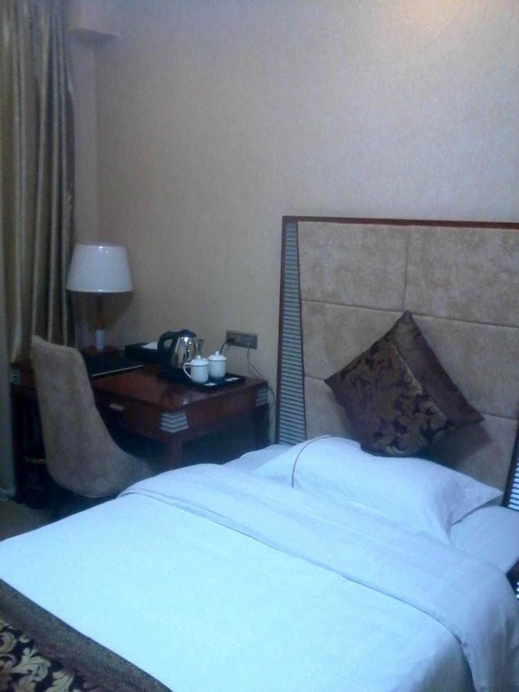 Xian Shen Long Hotel Buitenkant foto